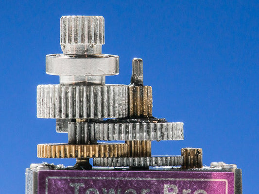 MG90S (180º) Micro Servo - High Torque Metal Gear - (AD5176)