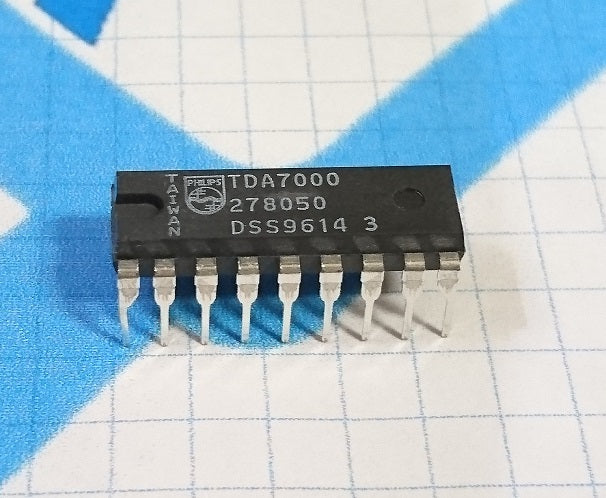 TDA7000 FM Radio Circuit - (AD8861)