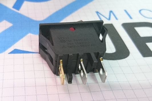B-25 Square Switch 120VAC @ 15A With Light - (AD8400)