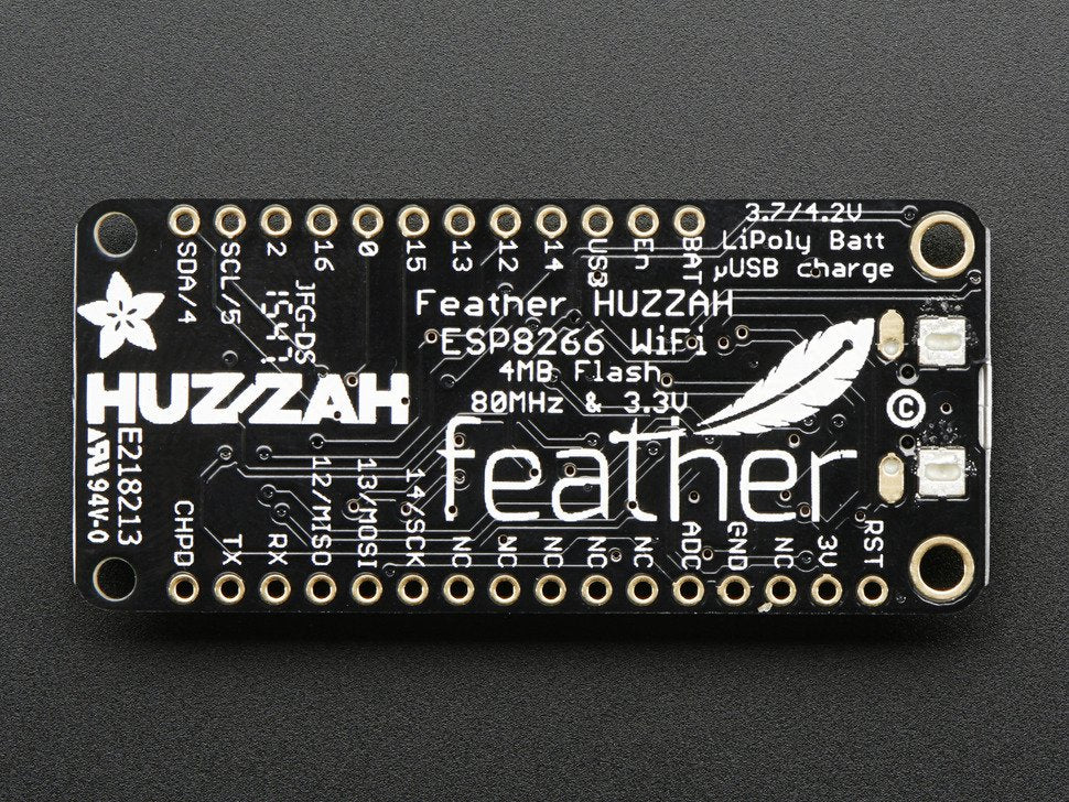 Feather HUZZAH with ESP8266 WiFi [PID:2821] - (AD13631)
