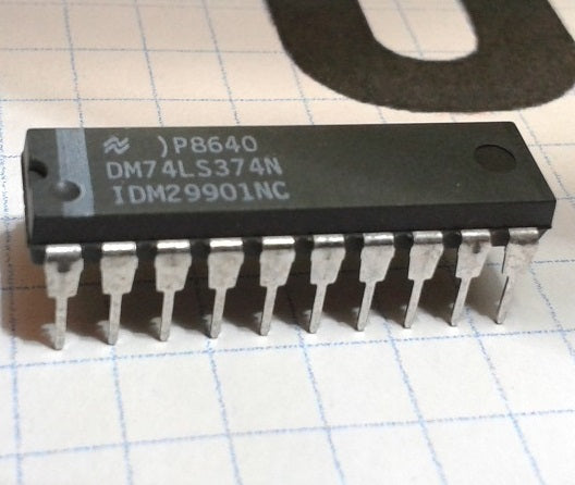 74LS374 Flip-Flop D - (AD2007)
