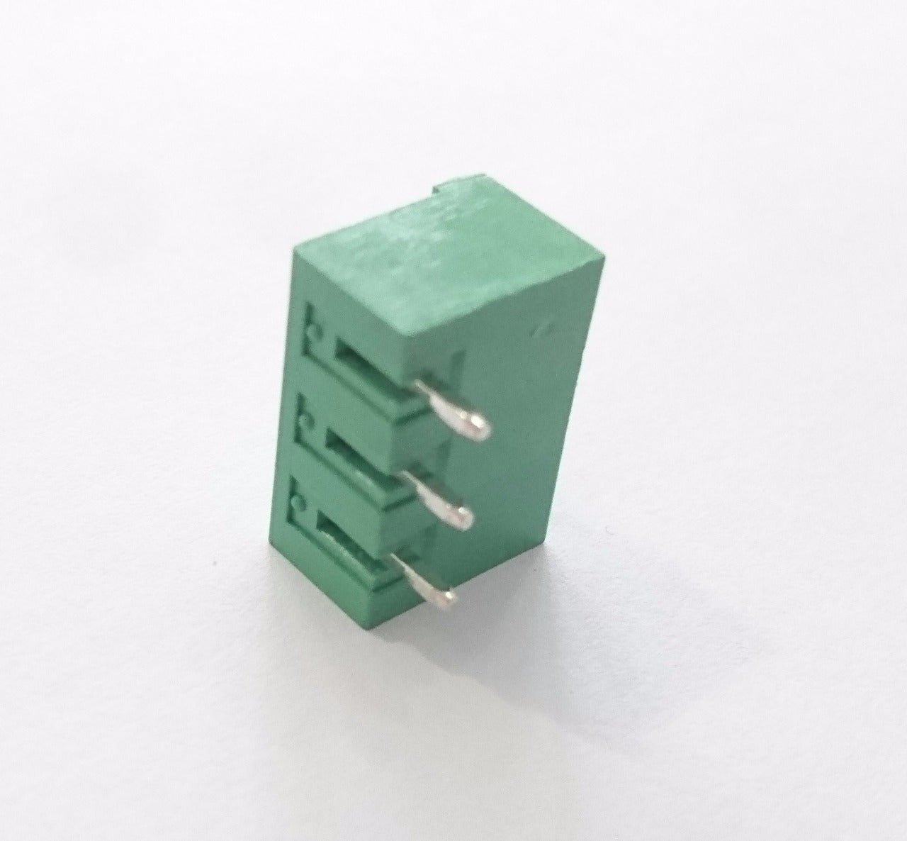 3 Pin Male Plug-in Type Vertical Terminal Block 5mm - (AD27716)