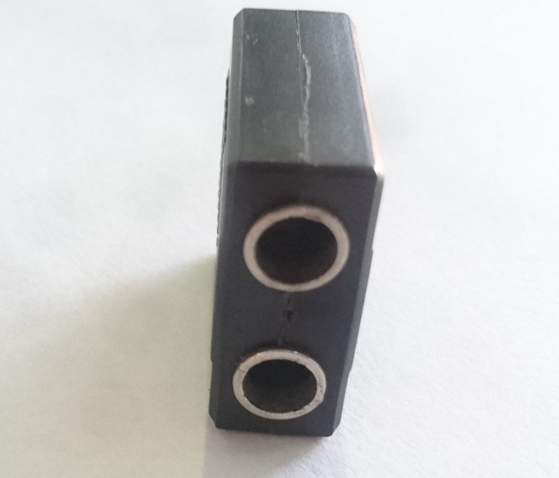 P-253 3.5mm Mono [Male] - 1/4'' [Female] Adapter - (AD31440)