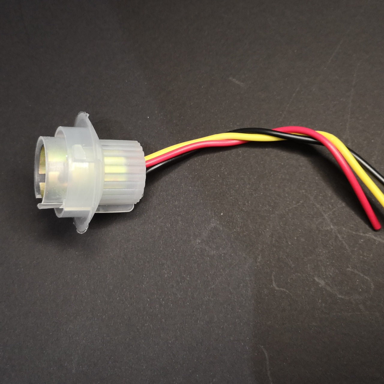 CS-132022 P21 Base For Automotive Bulb (Double Filament) - (AD48107)