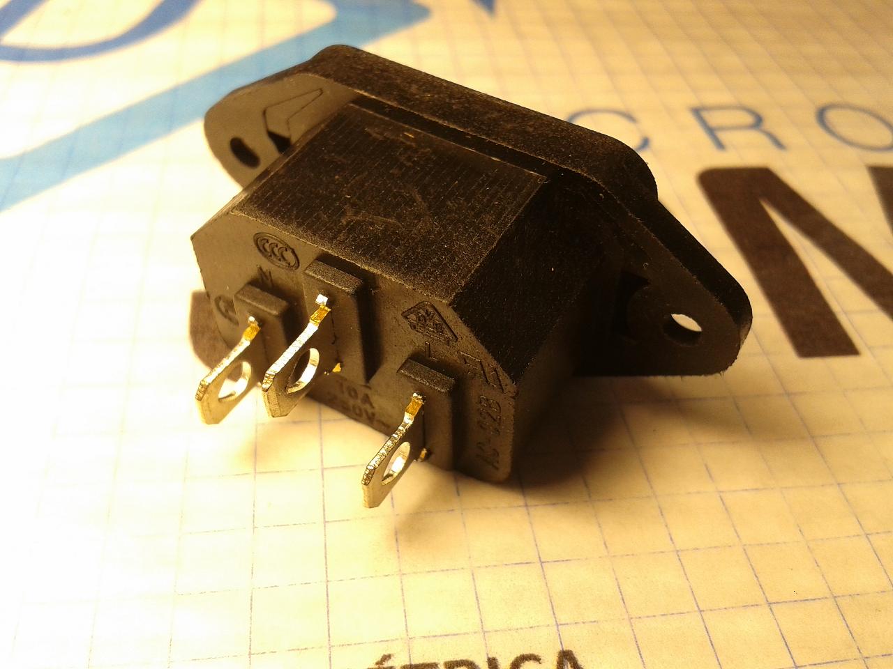 ISJ227 IEC-320 Male Panel Connector - (AD5098)