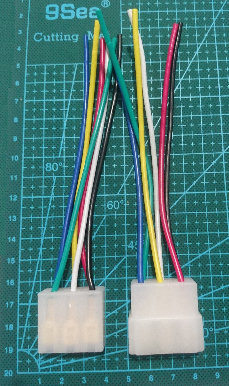 6-Way Plastic Multi-Connector [SQ-042] - (AD31558)