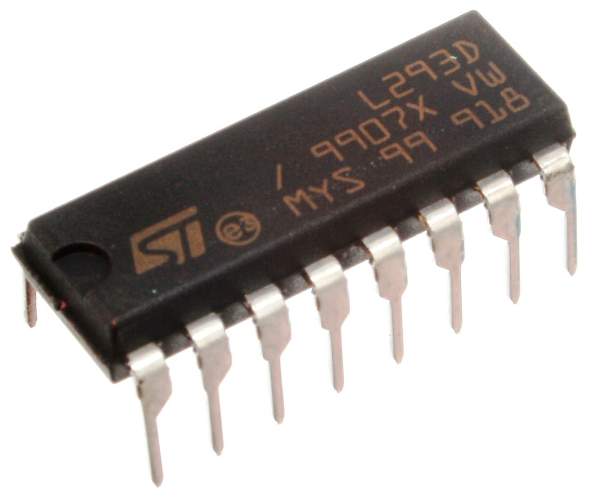 L293D Quadruple Half-H Driver - (AD570)