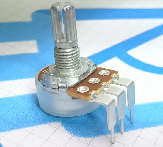 B10K Potenciometro Lineal Rotativo 10KΩ PCB - (AD9206)