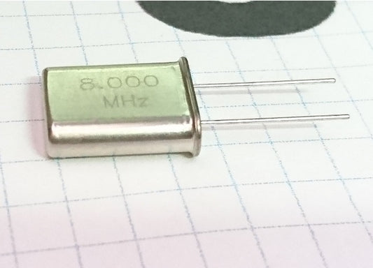 8.000 MHz Cristal Oscilador HC49/U - (AD8962)